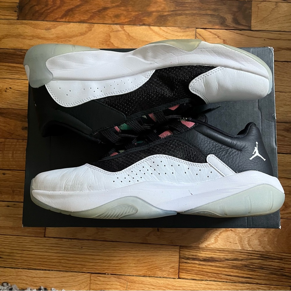 Jordan 11 CMFT Low Men’s Size 10